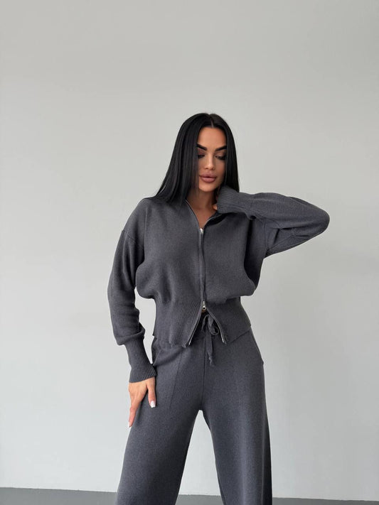 Трикотажний костюм