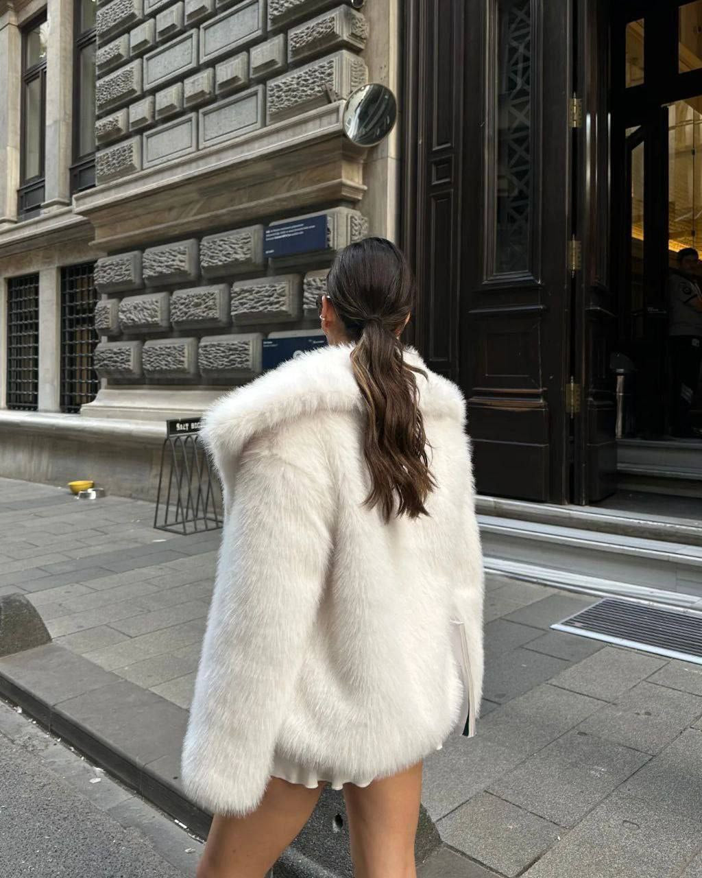 Шуба зі штучного хутра